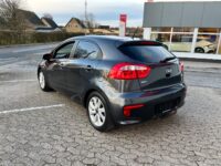 Kia Rio CVVT Attraction+