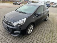 Kia Rio CVVT Limited