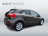 Kia Rio CVVT Attraction