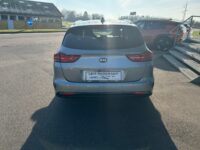 Kia Ceed T-GDi Intro Edition DCT