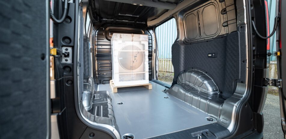 KIA_PV5_CARGO_84A0034_web
